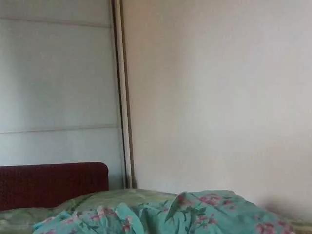 lily133 from BongaCams