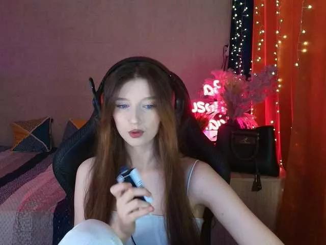 Explore our live girls sluts from our Custom and Multi clubs and checkout exclusive access to highly interactive content, such as shape, hair, titties, pussy type and many more.