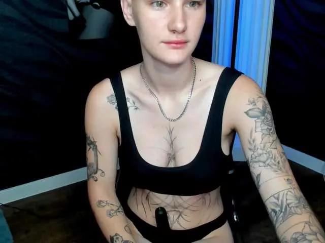 LindaBryantt from BongaCams is Freechat