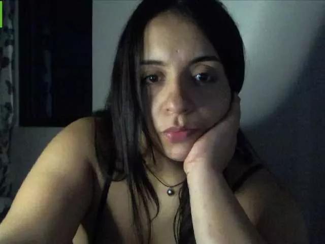lindakurlinx from BongaCams is Freechat
