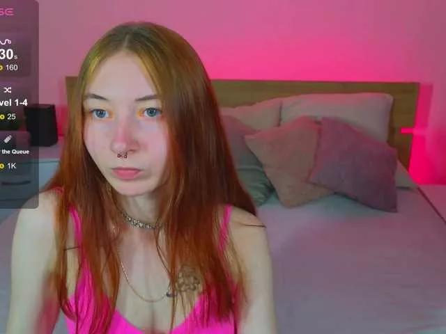 Explore our live girls sluts from our Custom and Multi clubs and checkout exclusive access to highly interactive content, such as shape, hair, titties, pussy type and many more.