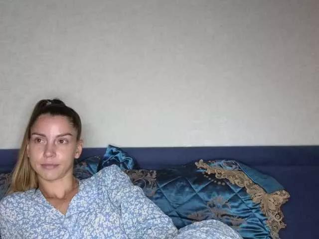 Lisi4ka-Basik from BongaCams