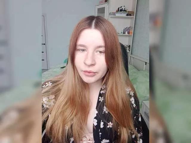 Little-Fox- from BongaCams