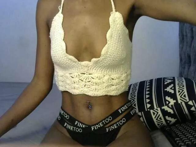Explore our live girls sluts from our Custom and Multi clubs and checkout exclusive access to highly interactive content, such as shape, hair, titties, pussy type and many more.