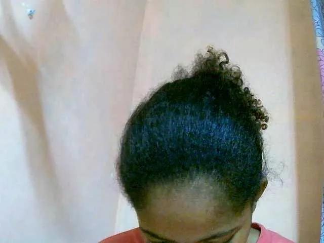 LITTLEQUEEN3 from BongaCams