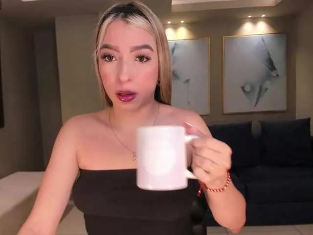 LizzCooper from BongaCams is Freechat