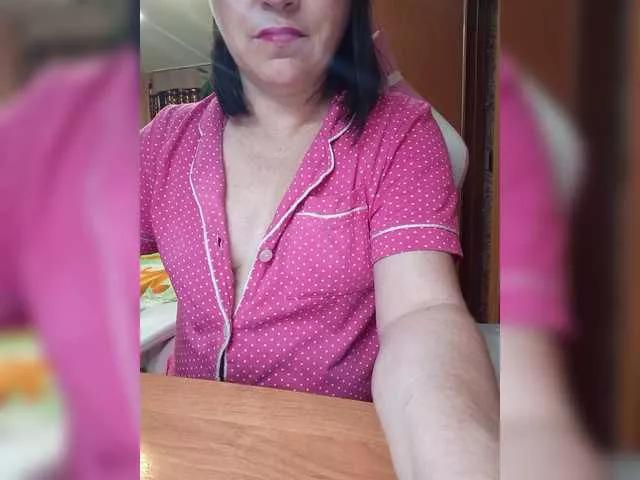 Lola18111 from BongaCams