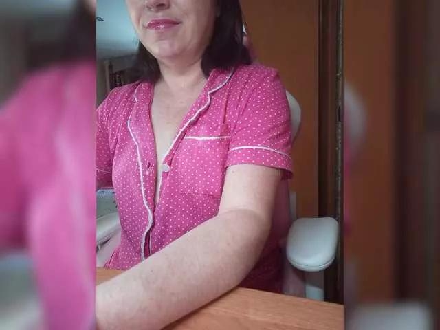 Lola18111 from BongaCams