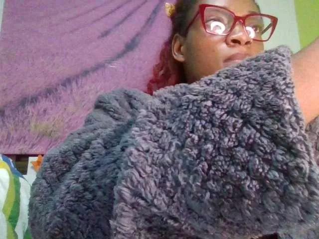 Lolaciao23 from BongaCams