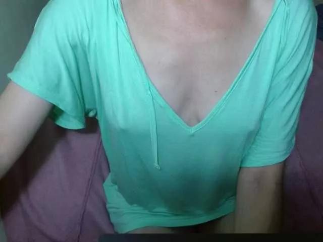 LorraineOSun from BongaCams