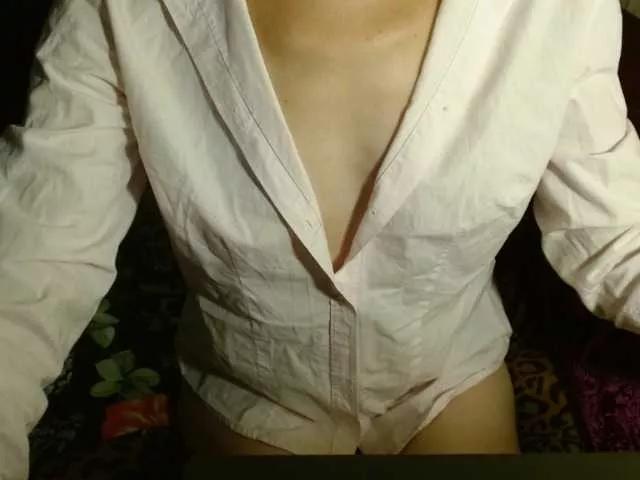 Explore our live girls sluts from our Custom and Multi clubs and checkout exclusive access to highly interactive content, such as shape, hair, titties, pussy type and many more.