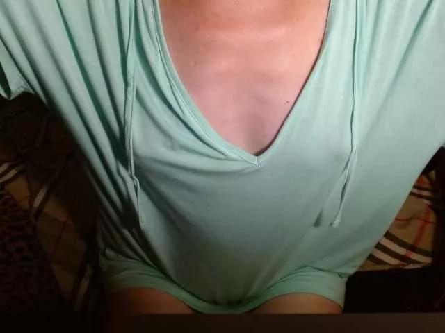 LorraineOSun from BongaCams