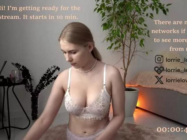 lorrielovestory from BongaCams