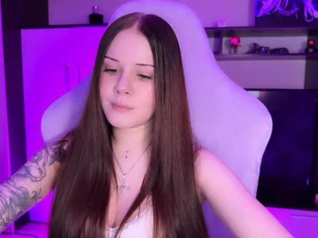 Explore our live girls sluts from our Custom and Multi clubs and checkout exclusive access to highly interactive content, such as shape, hair, titties, pussy type and many more.