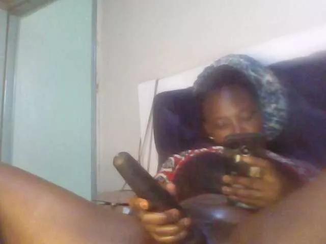 Lovelydoll34 from BongaCams is Freechat