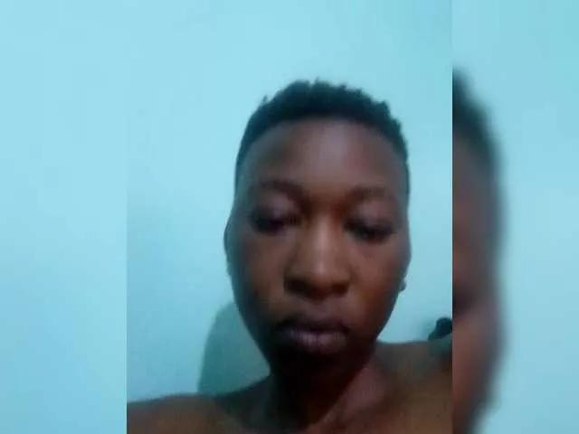 Luckyshee14 from BongaCams is Freechat