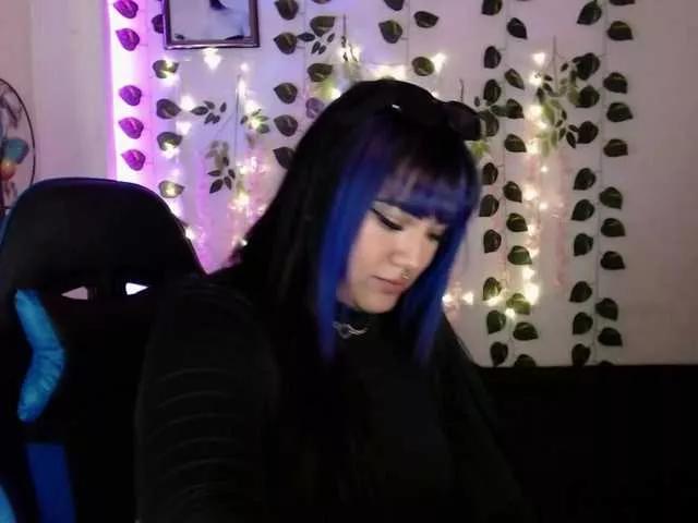 Explore our live girls sluts from our Custom and Multi clubs and checkout exclusive access to highly interactive content, such as shape, hair, titties, pussy type and many more.