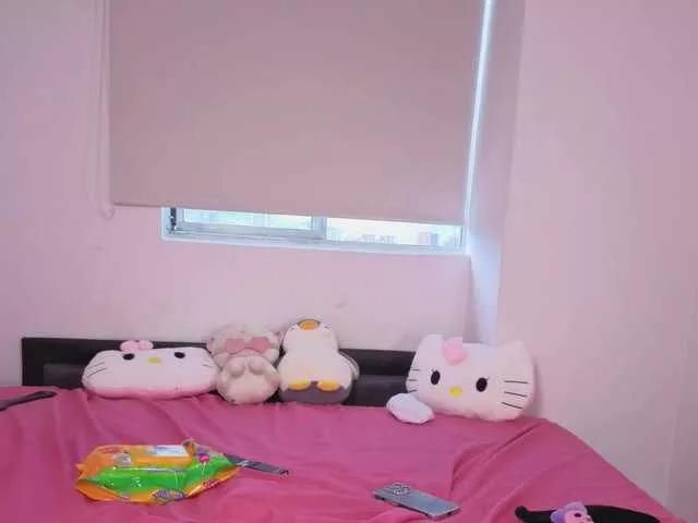 LunaAndVenus from BongaCams is Freechat