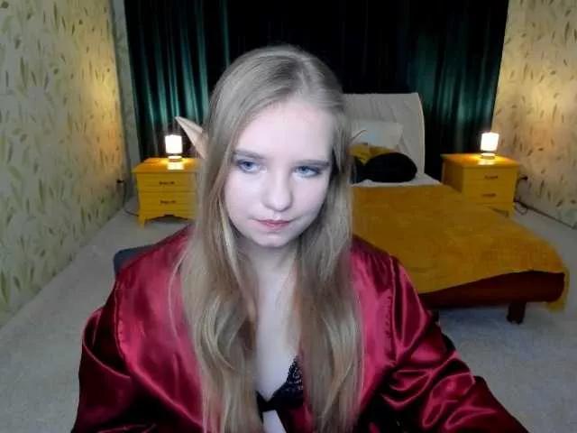 LunaCosplay from BongaCams is Freechat