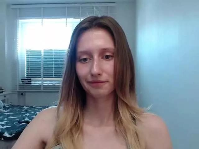 Explore our live girls sluts from our Custom and Multi clubs and checkout exclusive access to highly interactive content, such as shape, hair, titties, pussy type and many more.