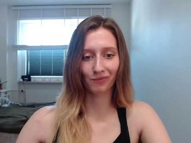 LUNAdream from BongaCams is Freechat