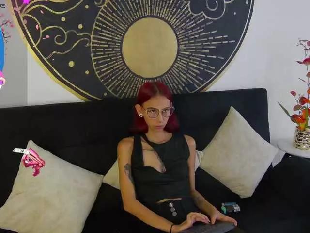 Explore our live girls sluts from our Custom and Multi clubs and checkout exclusive access to highly interactive content, such as shape, hair, titties, pussy type and many more.
