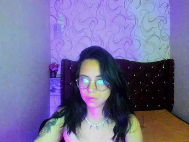 lunavalencia from BongaCams is Freechat