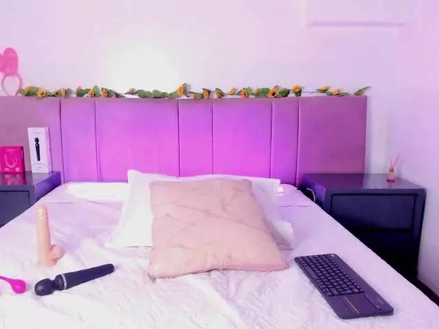 LunaZotto from BongaCams is Freechat