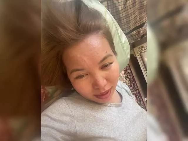 LynnMonica from BongaCams