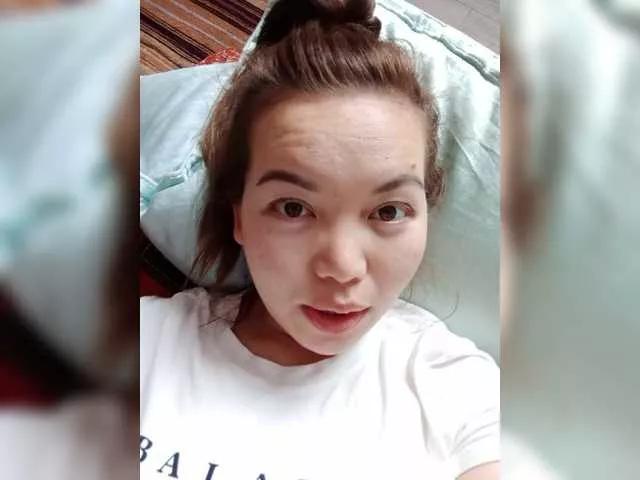LynnMonica from BongaCams