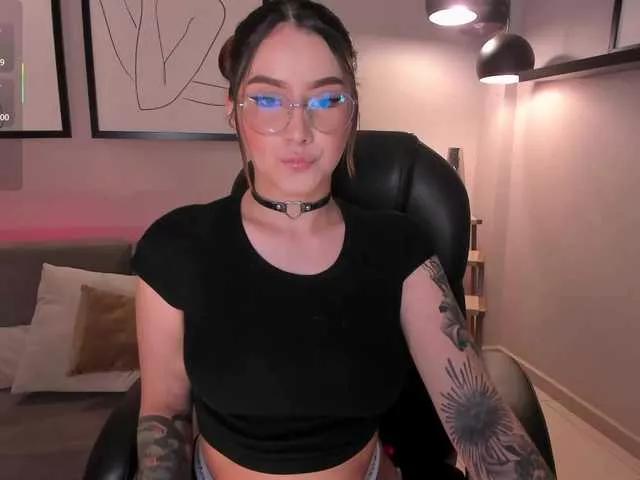 MaddisonCollins from BongaCams