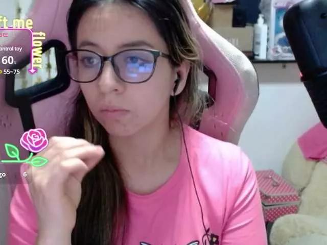 Maggie-Fox from BongaCams