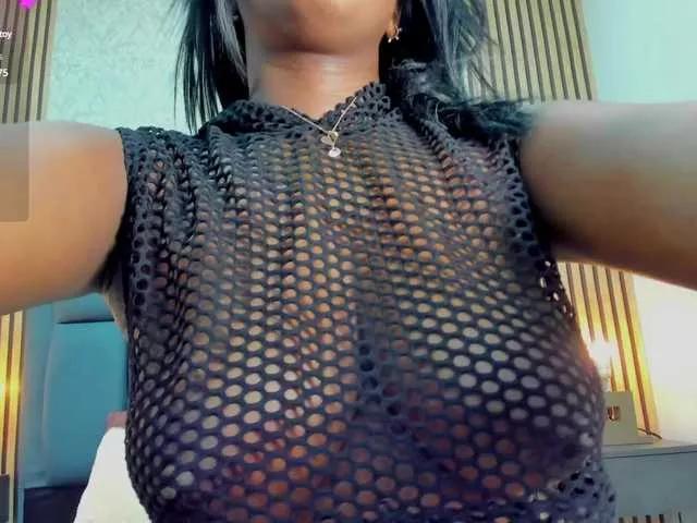 maiacharris from BongaCams
