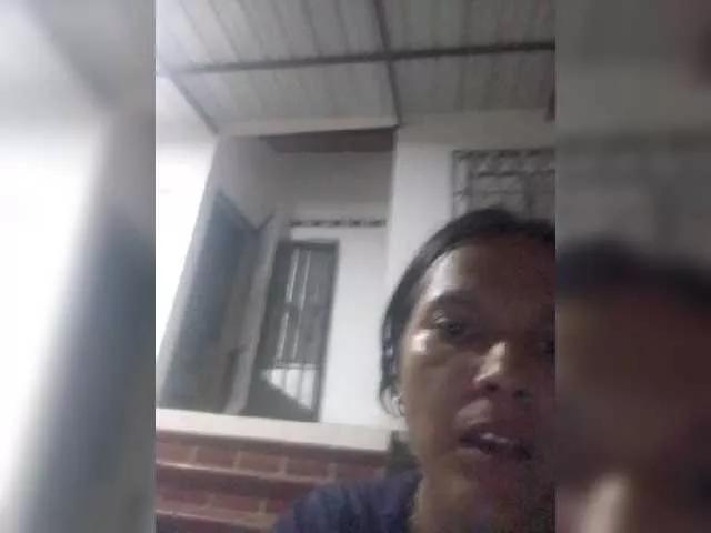 Manazahot99 from BongaCams