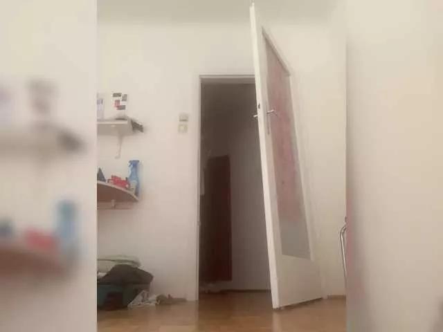 Marakuya16 from BongaCams
