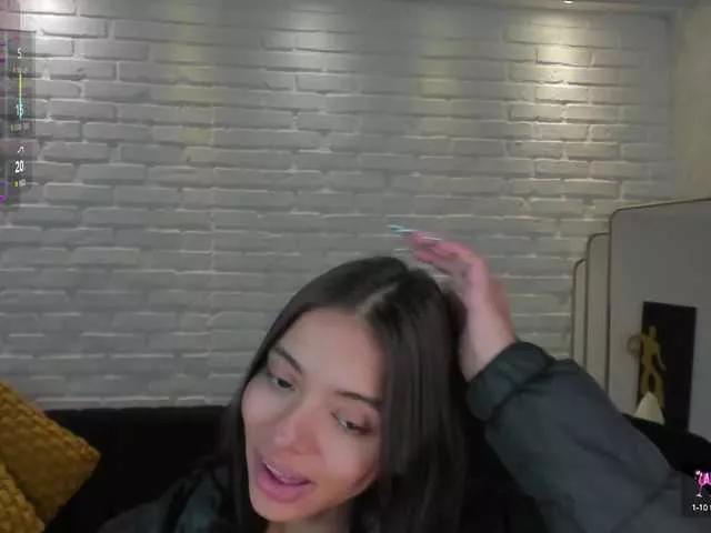 Explore our live girls sluts from our Custom and Multi clubs and checkout exclusive access to highly interactive content, such as shape, hair, titties, pussy type and many more.