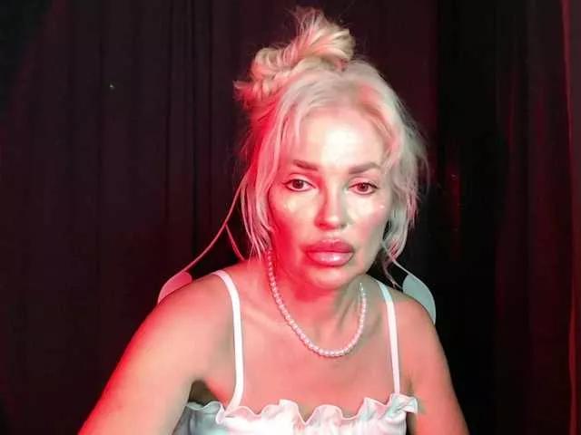 Margo77-1 webcams show profile image 
