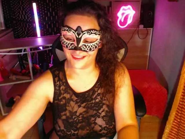 Explore our live girls sluts from our Custom and Multi clubs and checkout exclusive access to highly interactive content, such as shape, hair, titties, pussy type and many more.