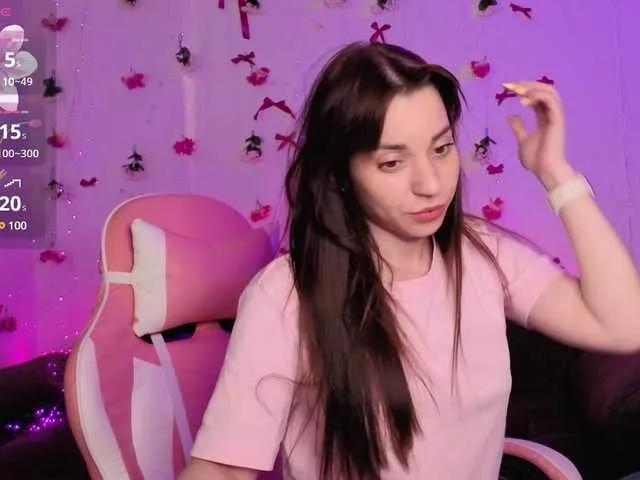 Explore our live girls sluts from our Custom and Multi clubs and checkout exclusive access to highly interactive content, such as shape, hair, titties, pussy type and many more.