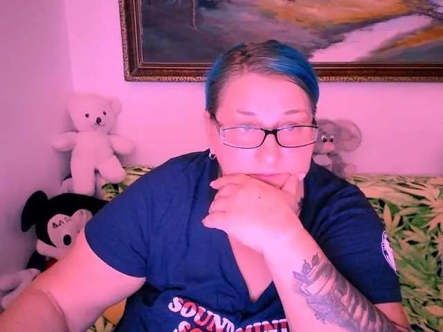 Marryaxx from BongaCams