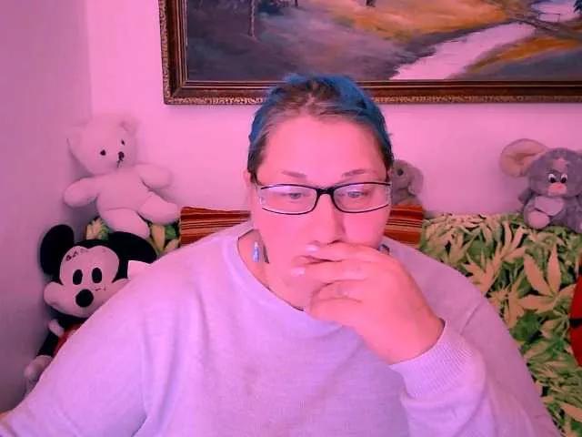 Marryaxx from BongaCams