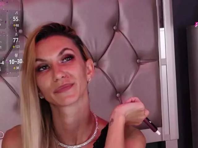 MayaHale from BongaCams