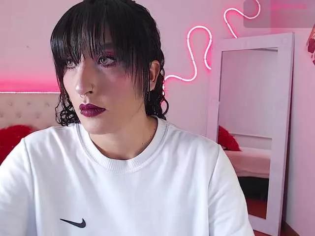 Explore our live girls sluts from our Custom and Multi clubs and checkout exclusive access to highly interactive content, such as shape, hair, titties, pussy type and many more.