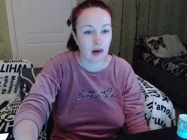 Explore our live girls sluts from our Custom and Multi clubs and checkout exclusive access to highly interactive content, such as shape, hair, titties, pussy type and many more.