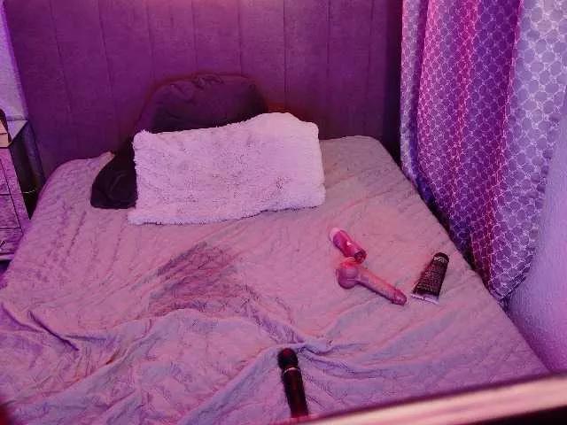 MelinaCurves from BongaCams is Freechat