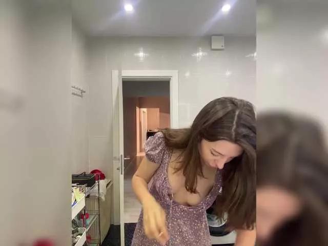 Explore our live girls sluts from our Custom and Multi clubs and checkout exclusive access to highly interactive content, such as shape, hair, titties, pussy type and many more.