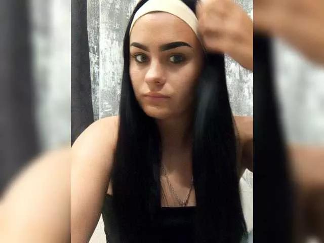 Explore our live girls sluts from our Custom and Multi clubs and checkout exclusive access to highly interactive content, such as shape, hair, titties, pussy type and many more.