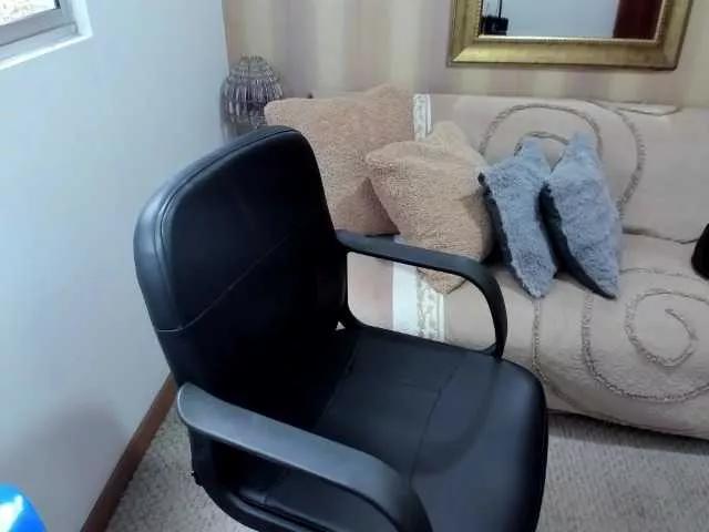 MerryColin from BongaCams