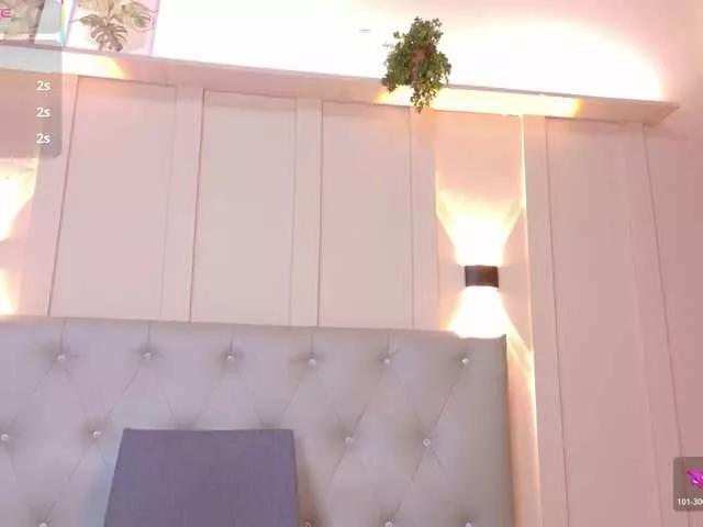 Photos of Mia-Juanxxx from BongaCams is Freechat