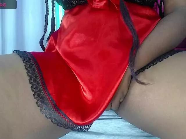 MiahLove3x from BongaCams is Freechat